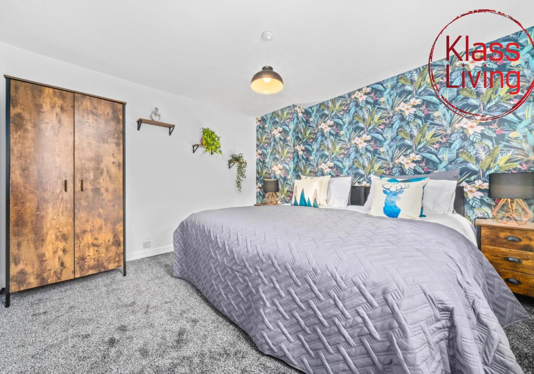 West End House By Klass Living Bellshill Εξωτερικό φωτογραφία