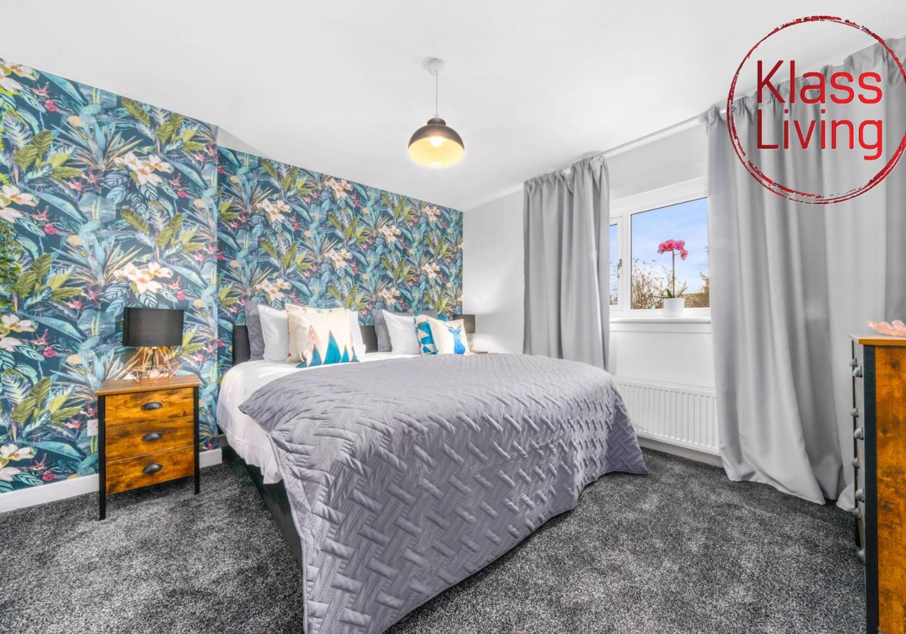 West End House By Klass Living Bellshill Εξωτερικό φωτογραφία
